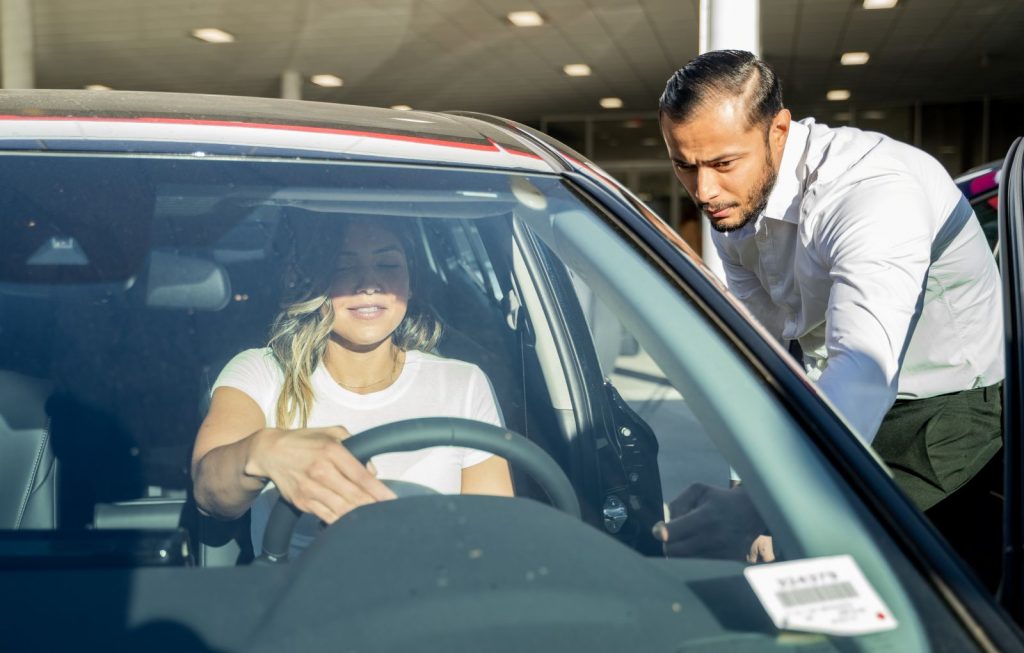 How to Find the Best Deals on Used Cars_Tips and Tricks - HS Cars Company Inc.