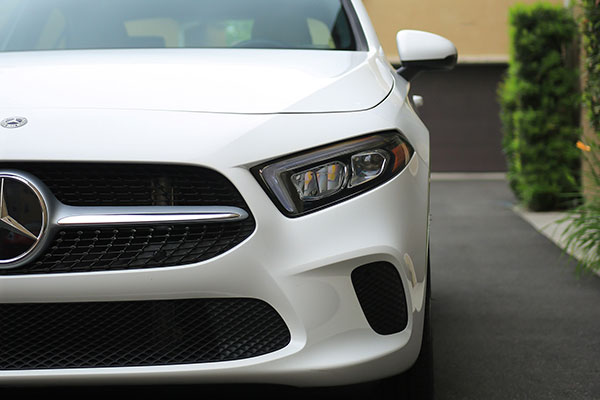 Selling Your Car Privately vs. Trading It In: Which is Better?