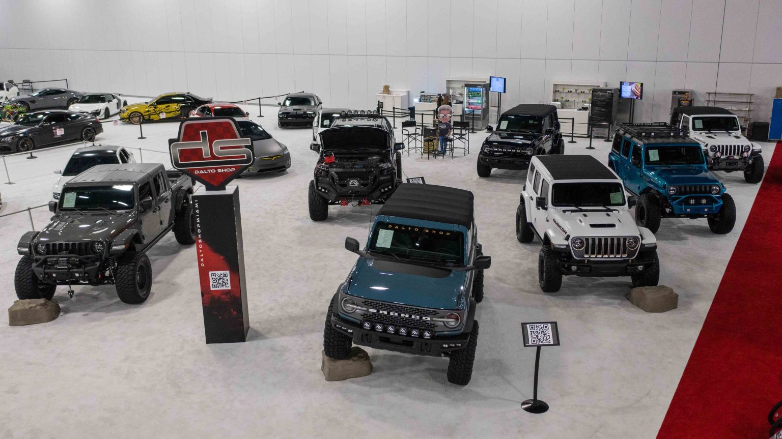 Home DS CUSTOM MOTORS LLC