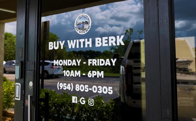 buywithberk-contact-img1