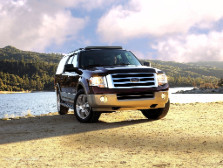 Gwen and Chet – 2010 Ford Expedition