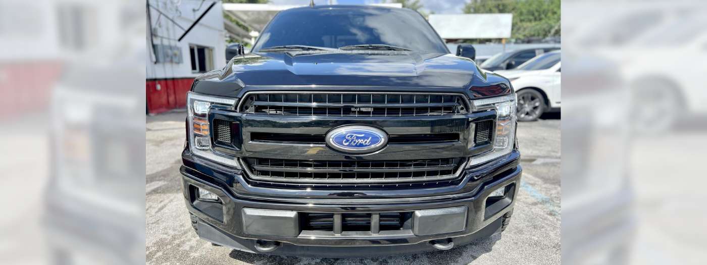Slider image of Chevrolet car