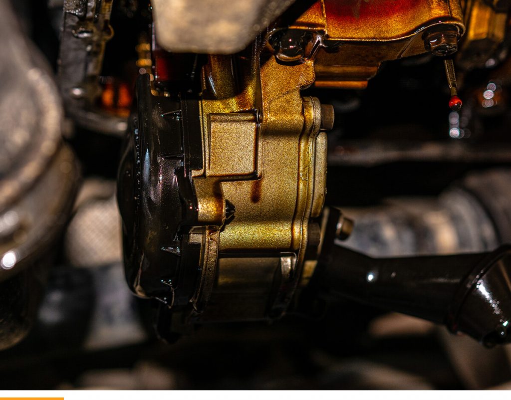  Close-up of a car engine. 