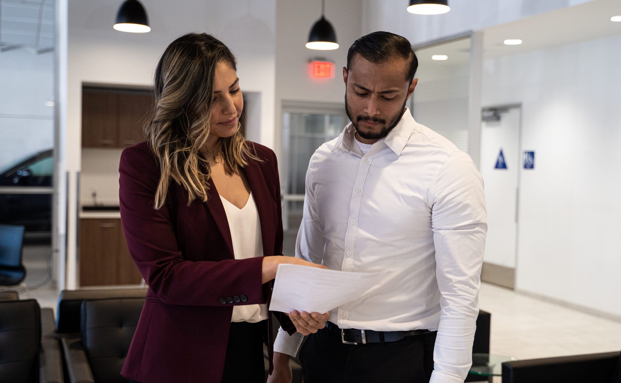 Benefits of Accessing a CARFAX Report When Considering Used Cars