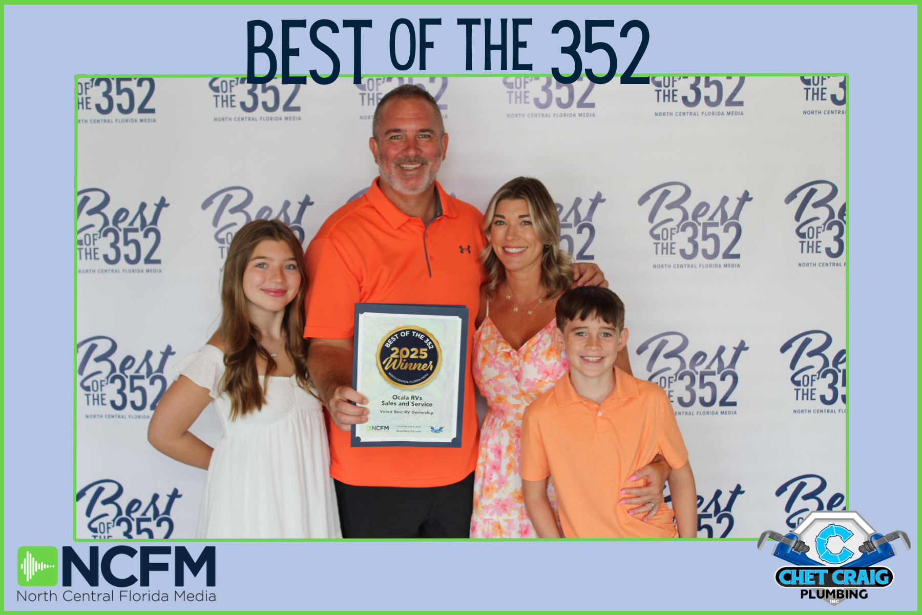 Best RV Dealer of the 352 family photo