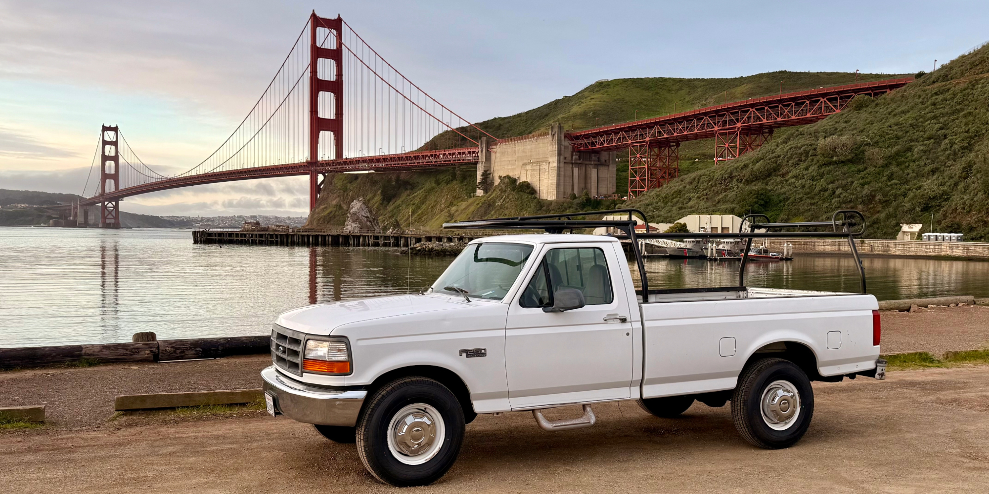 Slider image of Ford F250 pickup