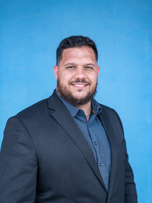 Carlos G