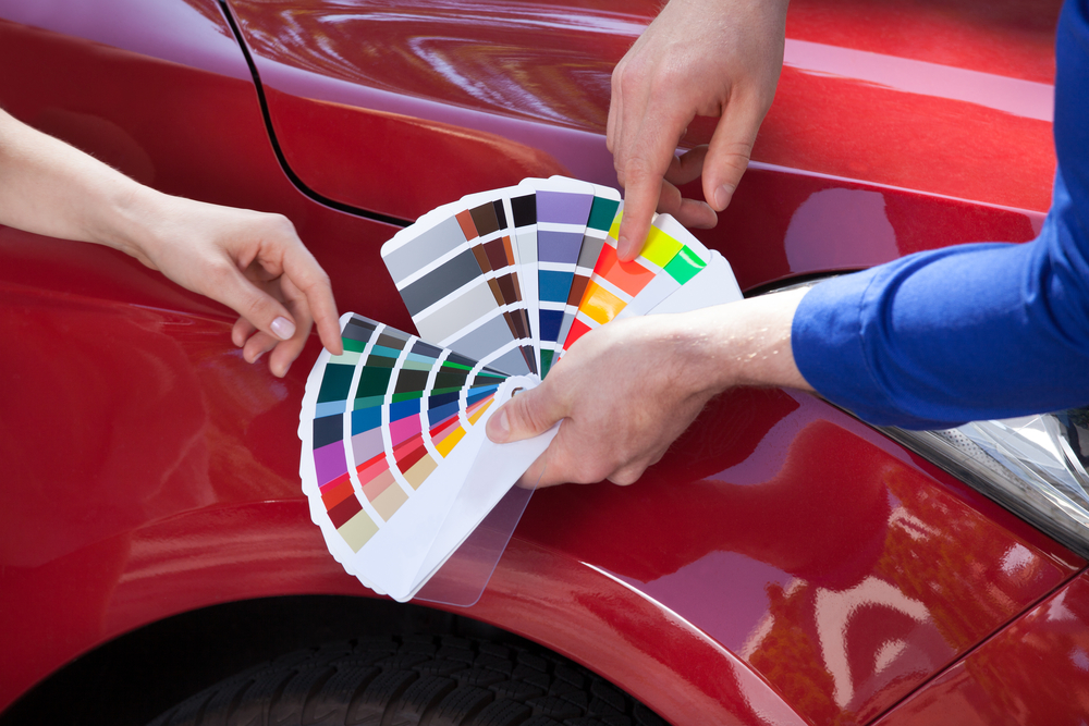 Car Wrap vs Paint: Differences in Costs, Time & Application