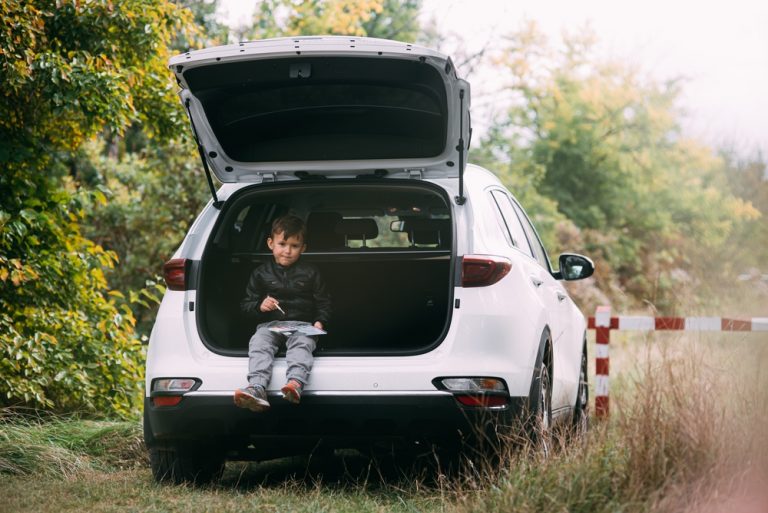 These are the Best ThreeRow SUVs by Price, Fuel Efficiency and Safety