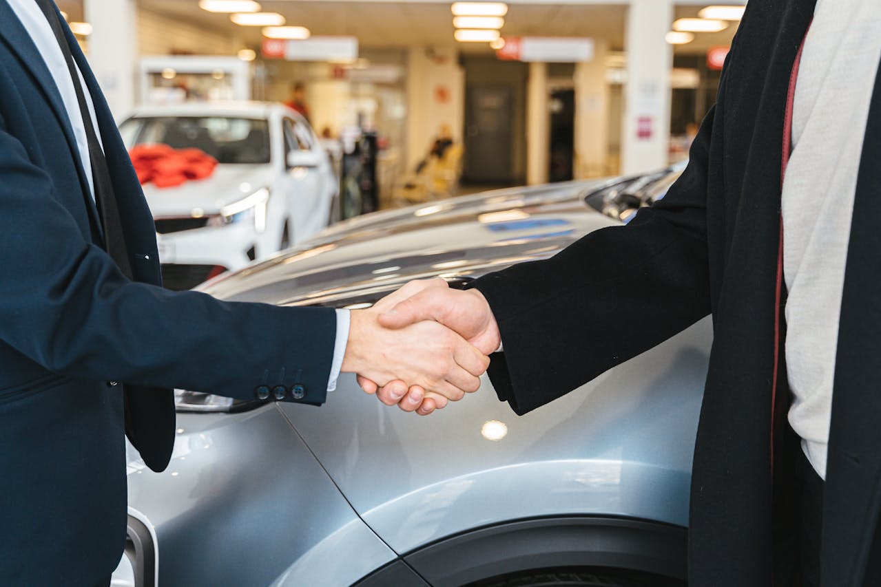 Financing an Automobile in 2025: What to Expect - CarZing Blog