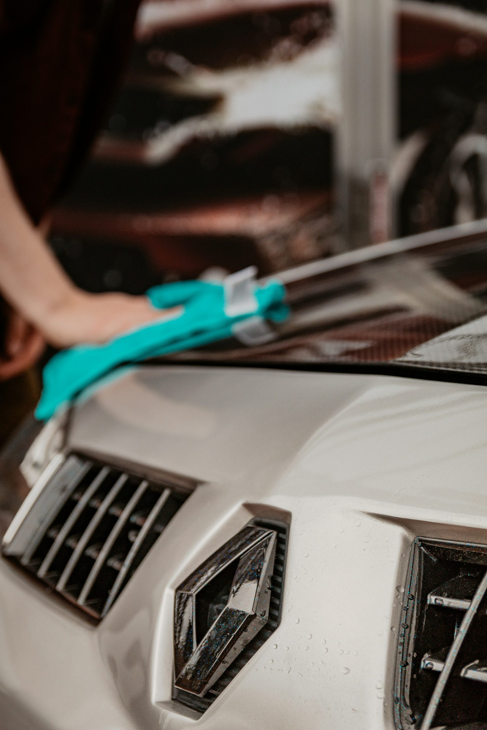 How to Wax Your Car for a Stunning Shine