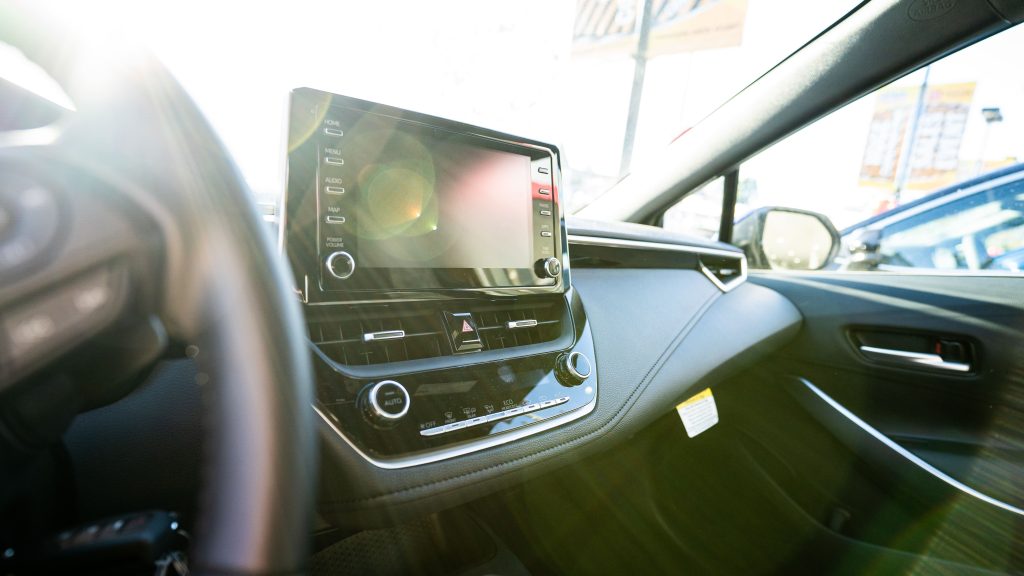 Choosing the Right Used Van for Your Business: A Comprehensive Guide