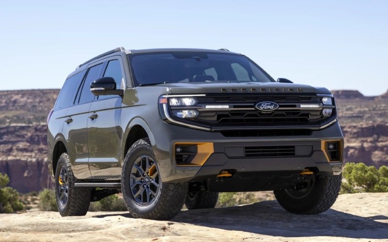 2025FordExpedition-exterior-01