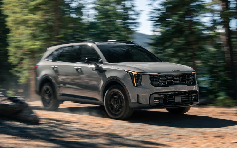 2026KiaSorento-exterior-01